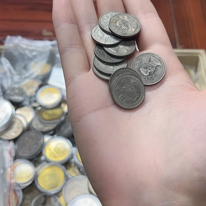其他普通金属拍品。