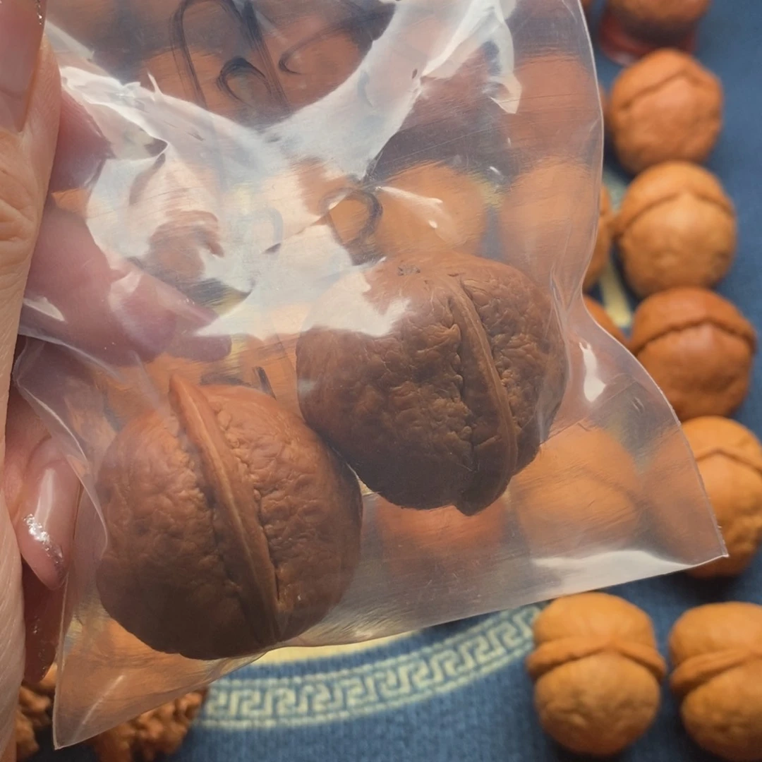 文玩核桃把件冬**光精品手捻