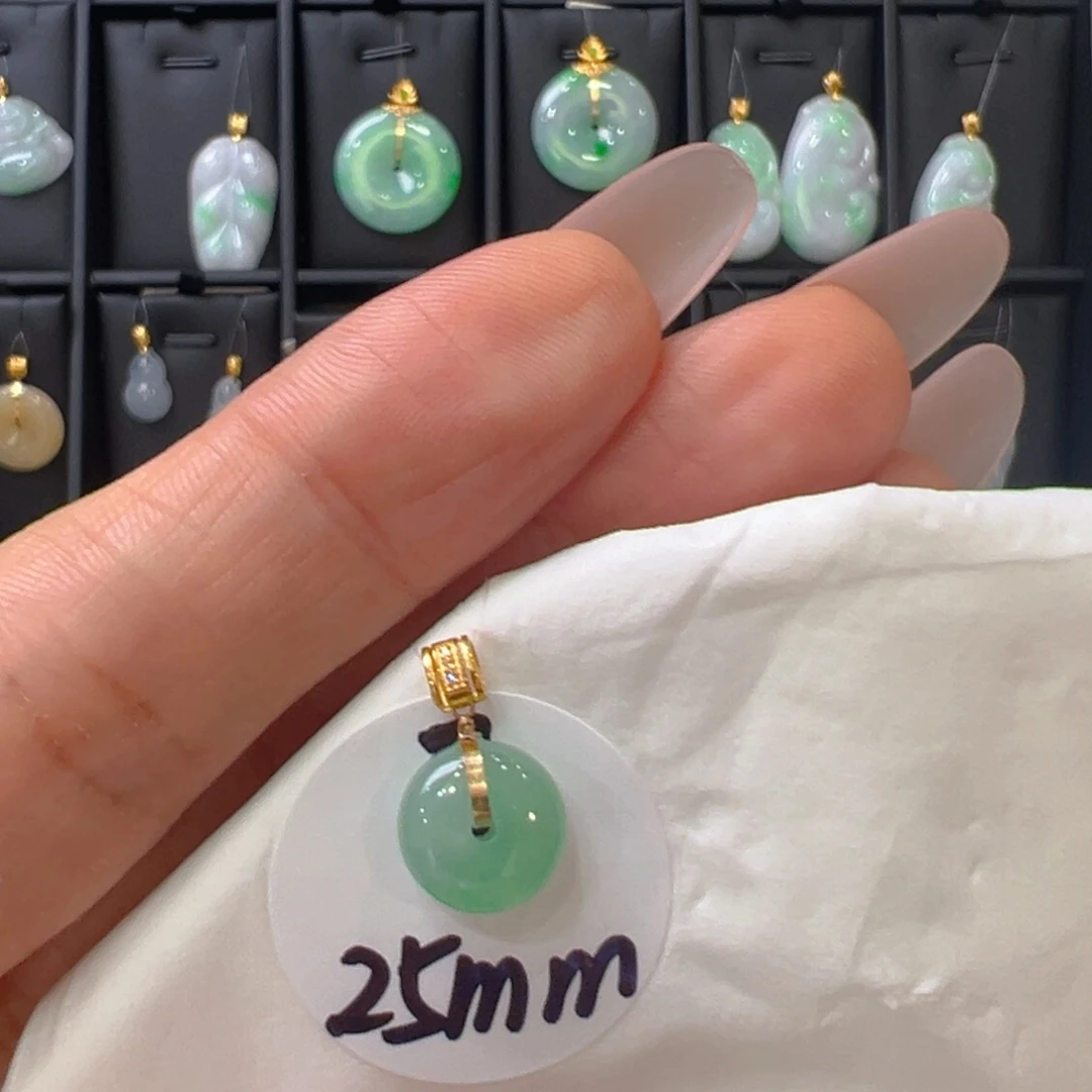 吊坠(不含链)18K金镶嵌翡翠