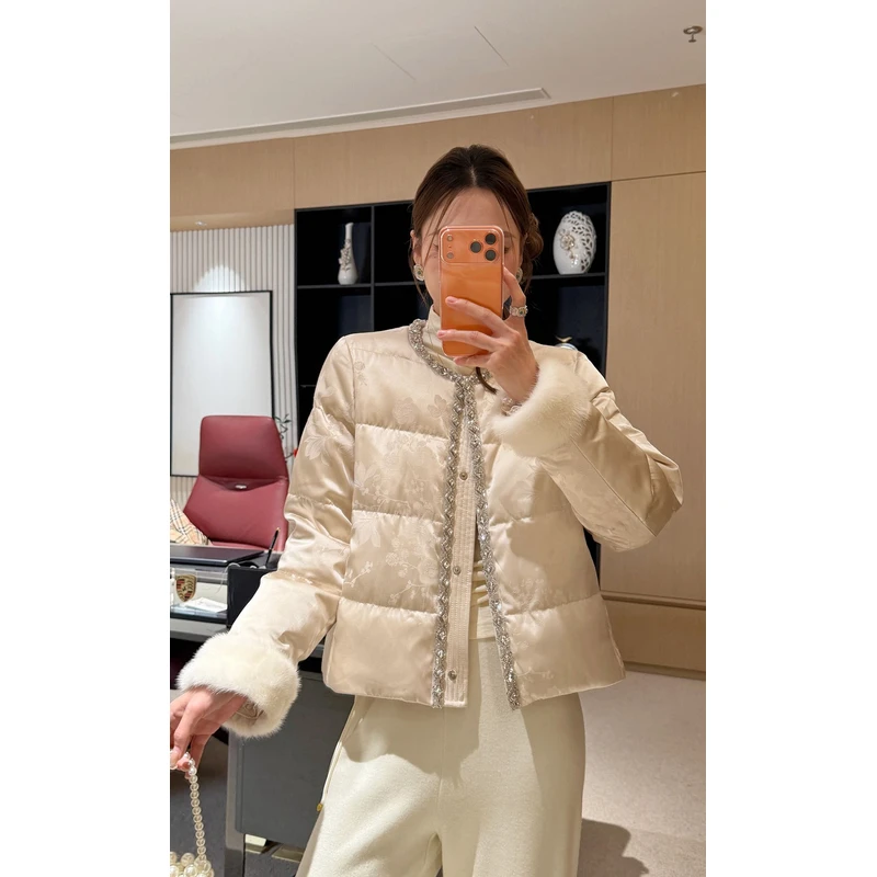 【锦衣服饰】X FA 8612-1新中式新国标90绒重工水晶圆领羽绒服