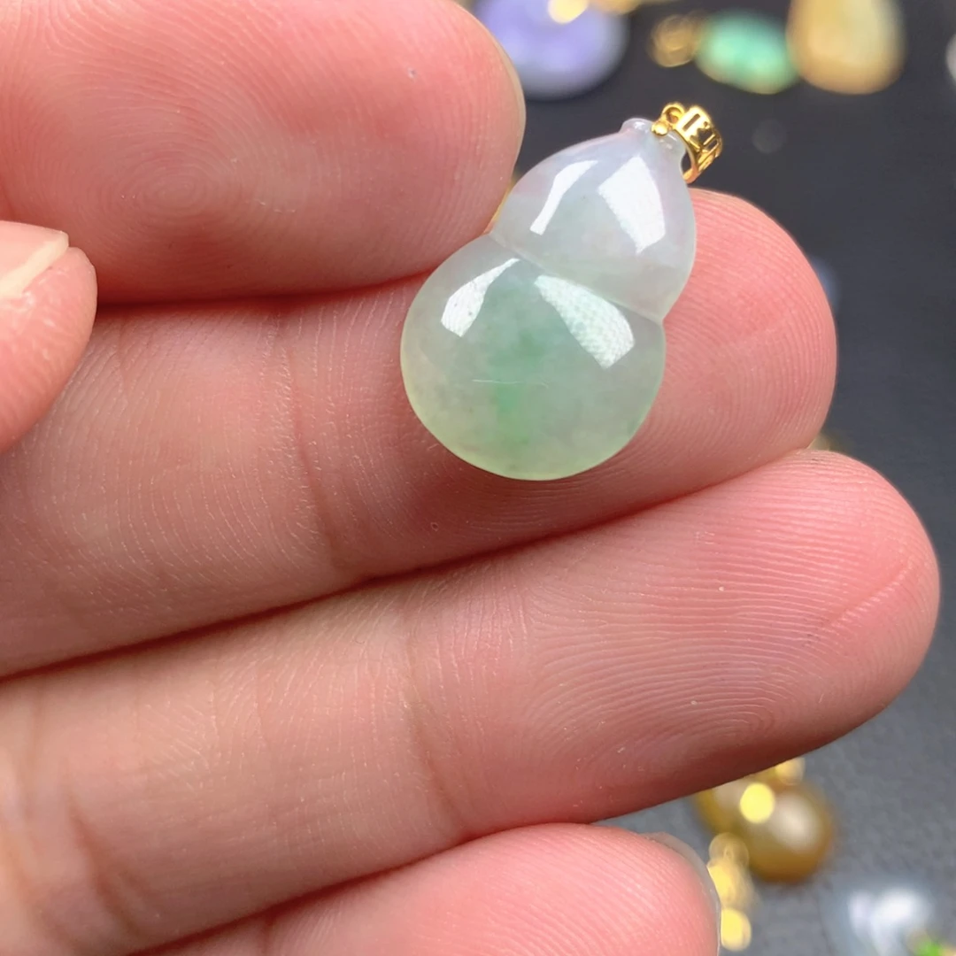 【闪购商品】颈饰18K金镶嵌翡翠翡翠