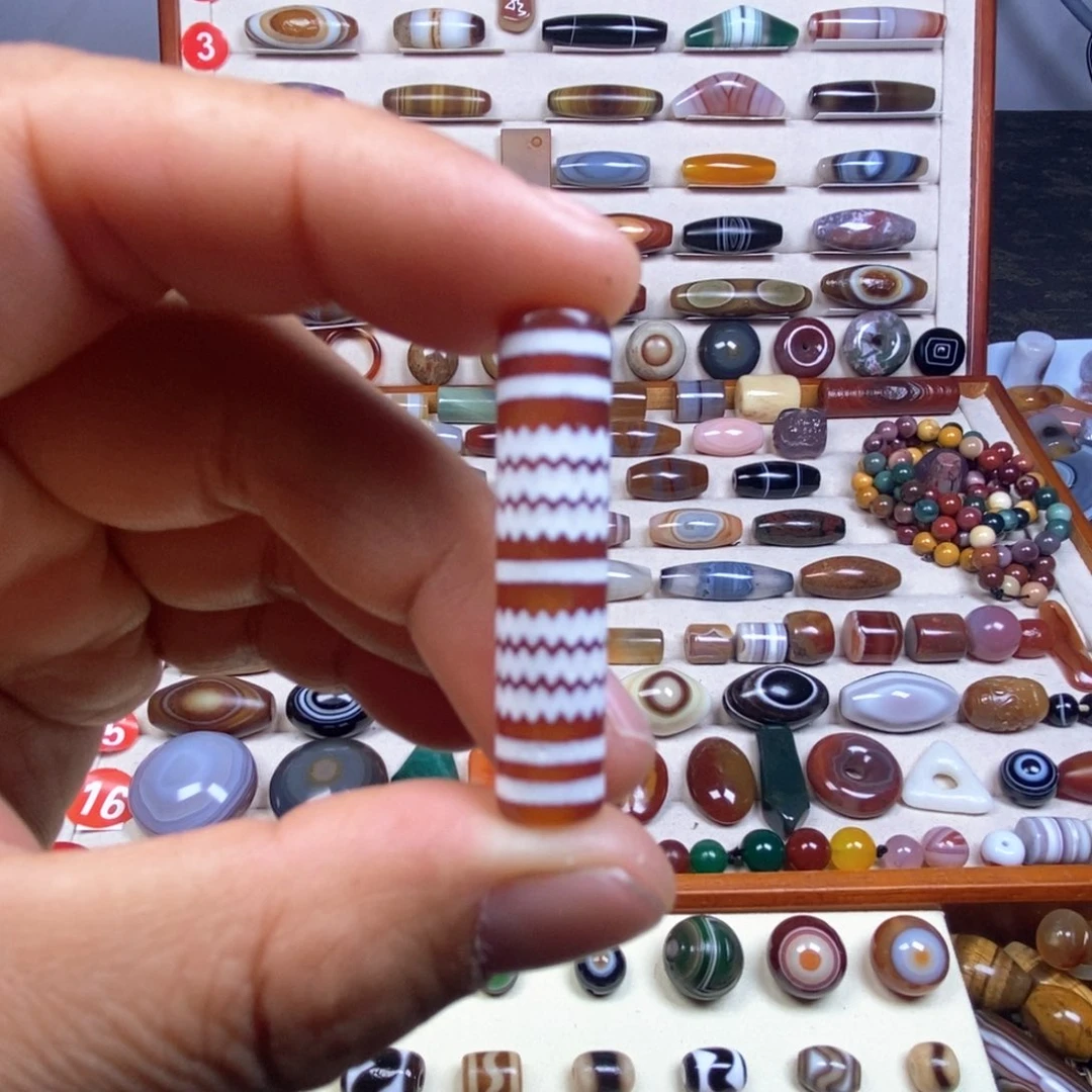 未镶嵌玛瑙/玉髓珠宝奇石