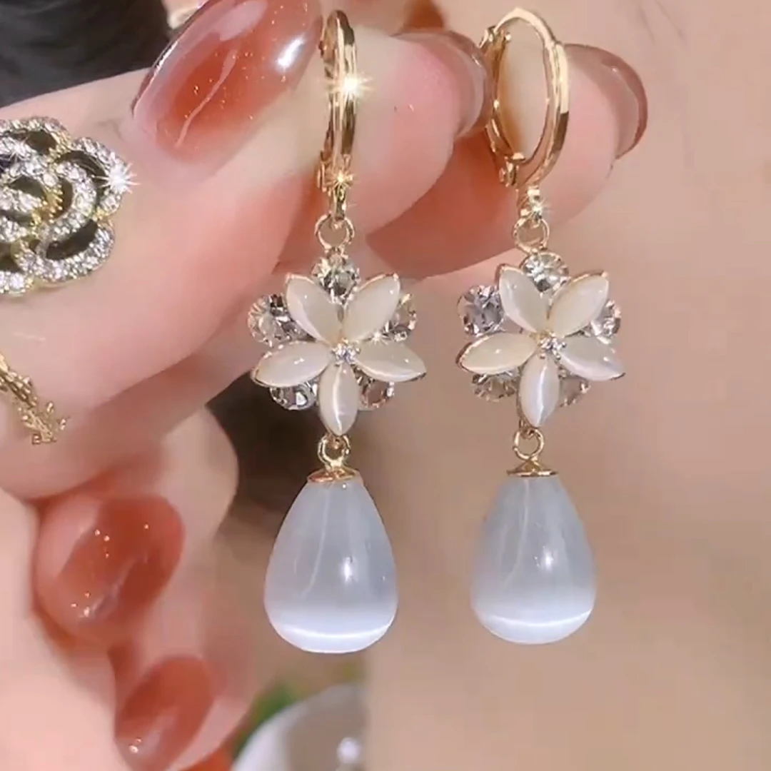 铜合金耳饰 复古气质猫猫石五瓣花耳扣女轻奢花朵水滴长款耳坠