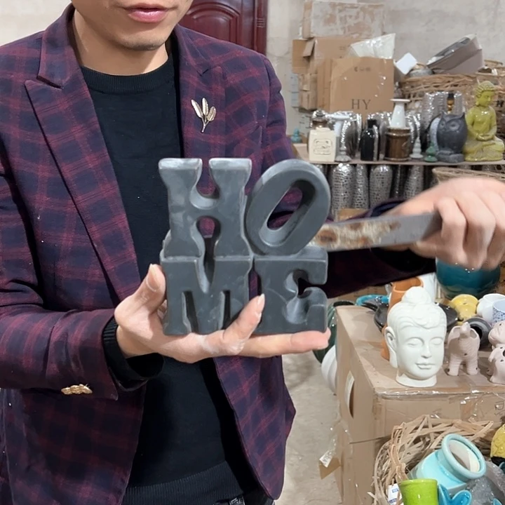 瓶高度14厘米宽度14厘米