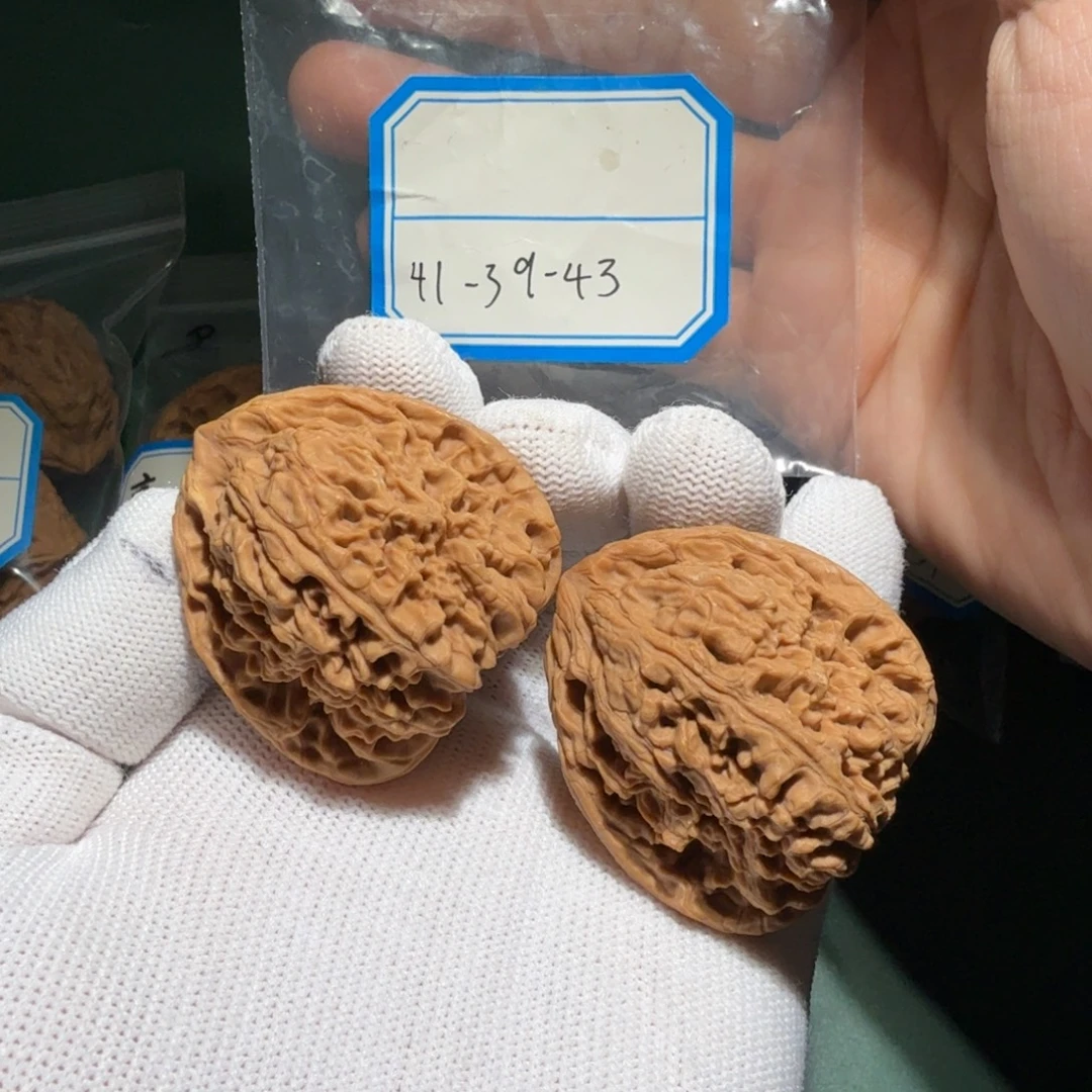 文玩核桃吊坠南疆20