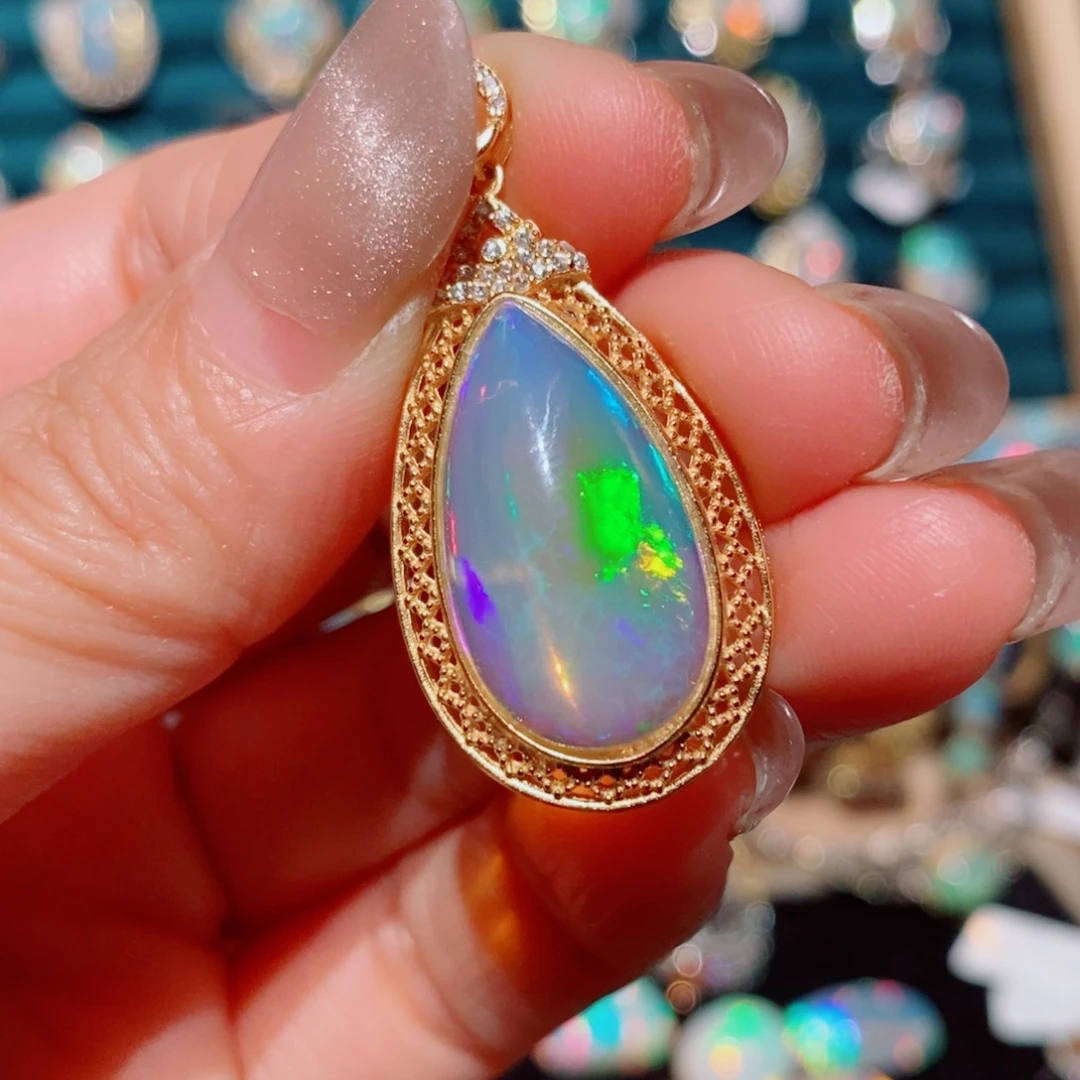 欧泊欧泊吊坠银S925镶嵌