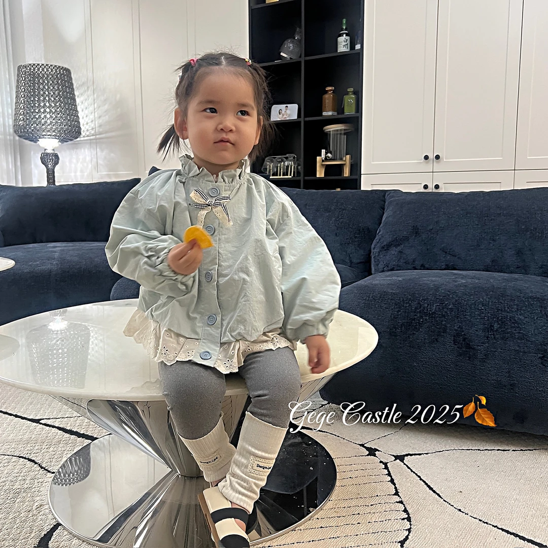 韩版童装2025新款秋季女童灯笼花苞风衣外套堆堆袜打底裤两件套潮