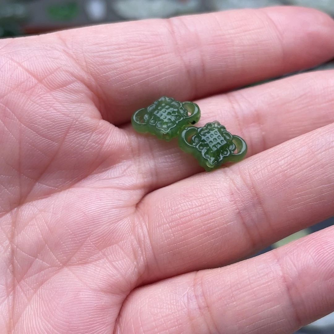 颈饰未镶嵌和田玉碧玉中国结小配饰一对