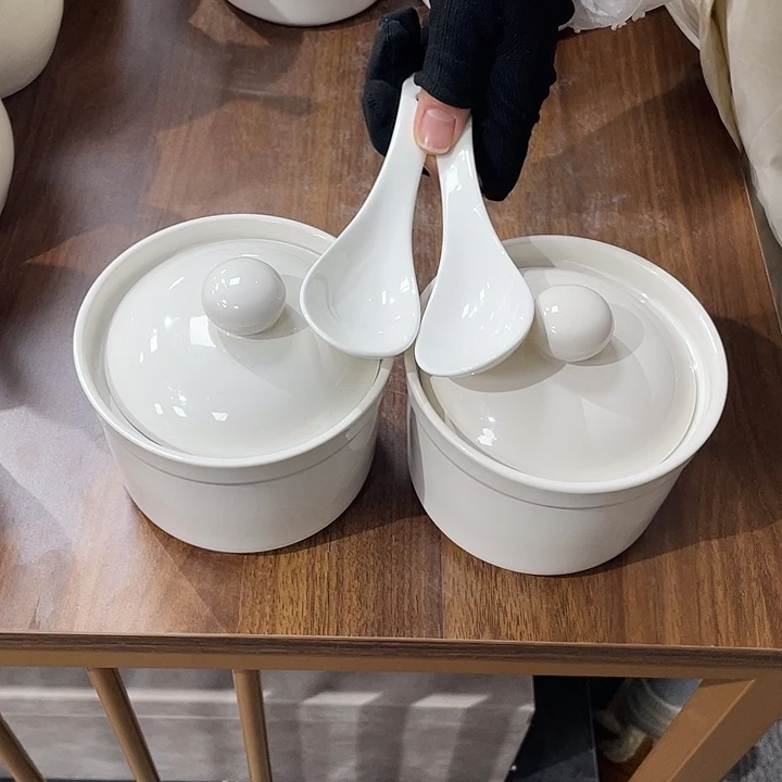 白瓷餐盘餐盘餐盘