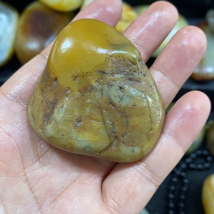 和田玉（糖玉）未镶嵌挂件