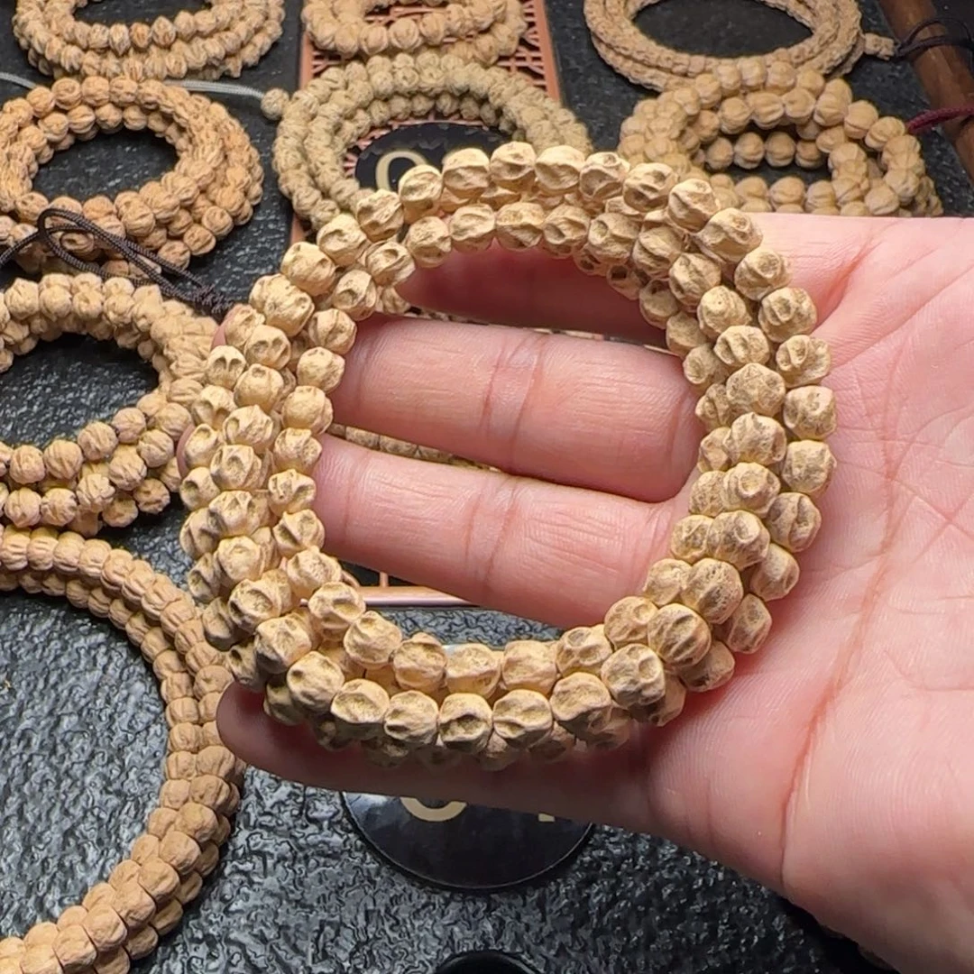 柏香籽/百香籽吊坠J****y