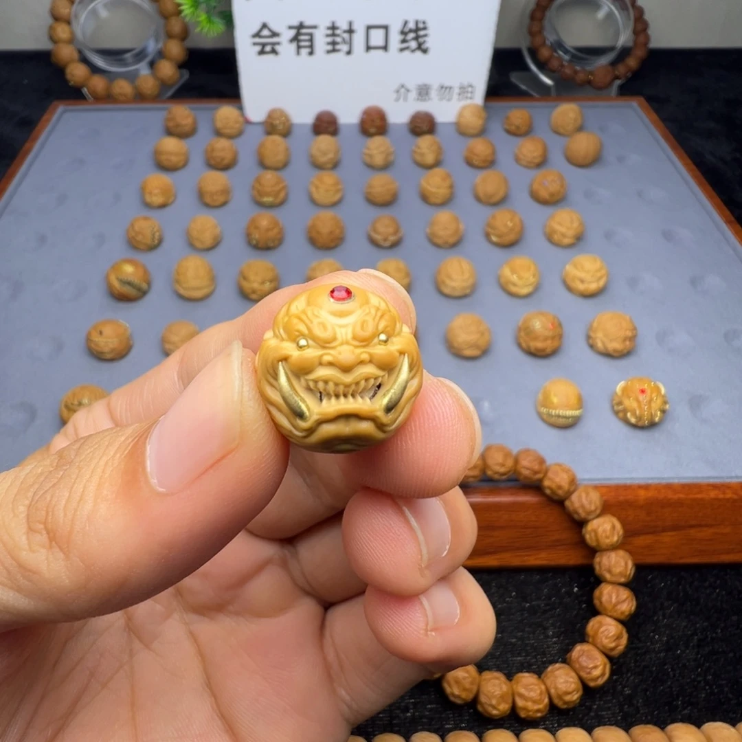 李***升吊坠猴头核桃灵思恶僧，16