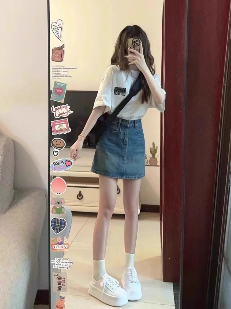 夏季女装新款搭配一整套奶系小个子套装裙茶系穿搭上衣短裙两件套