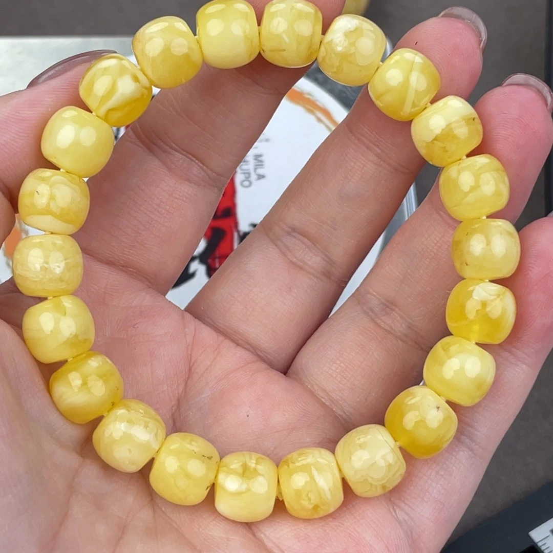 未镶嵌琥珀裸石微瑕10➕493