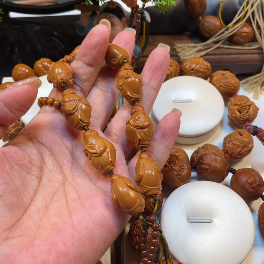 自在弥勒橄榄核手串