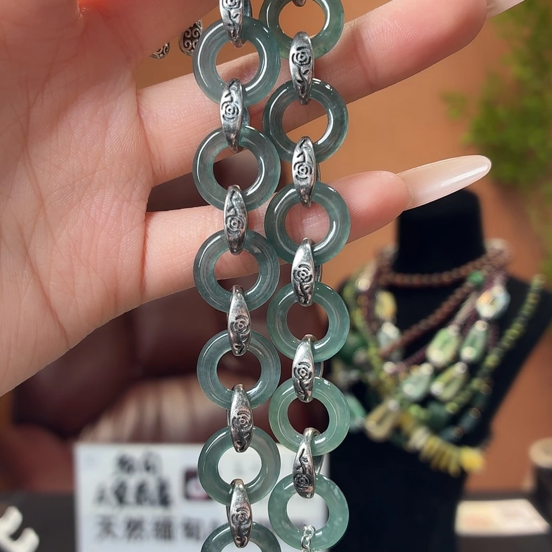 翡翠未镶嵌耳饰多样性发一手串