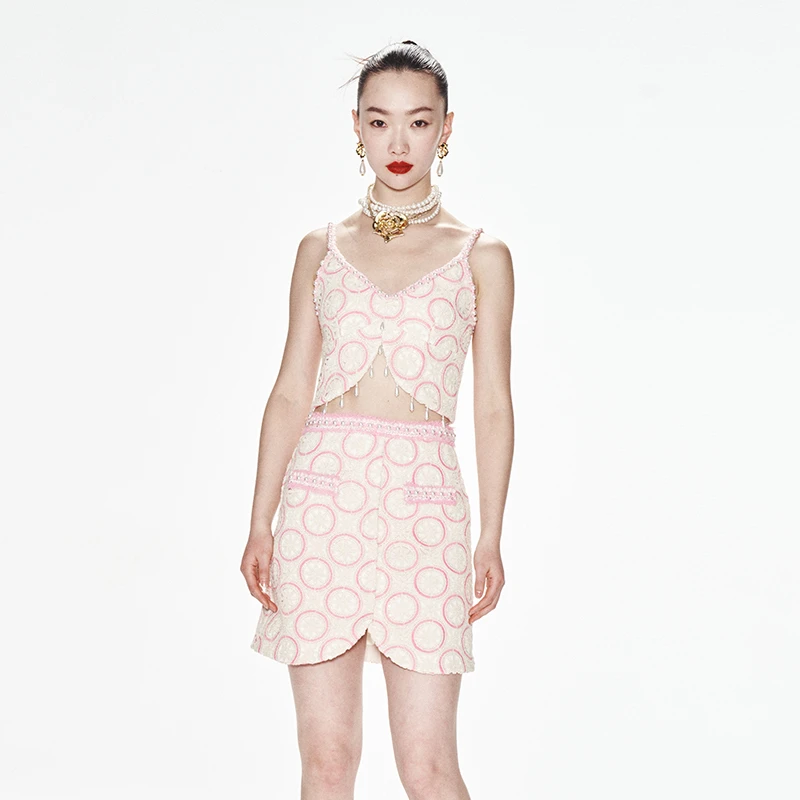 【Sasa专享】LE FAME/拉飞姆游牧度假风手勾感V领蕾丝吊带V074