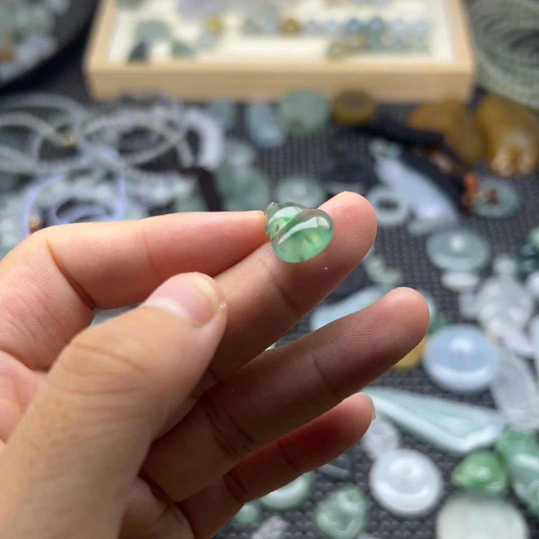 未镶嵌挂件翡翠葫芦