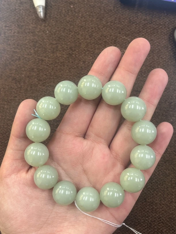 鹿总珠宝 A116 纯天然和田玉卡16