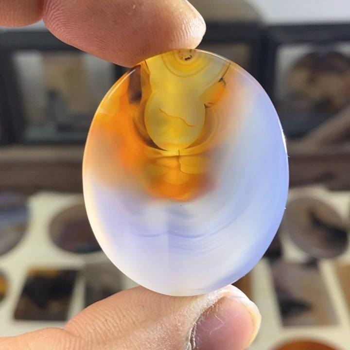 玛瑙/玉髓颈饰未镶嵌