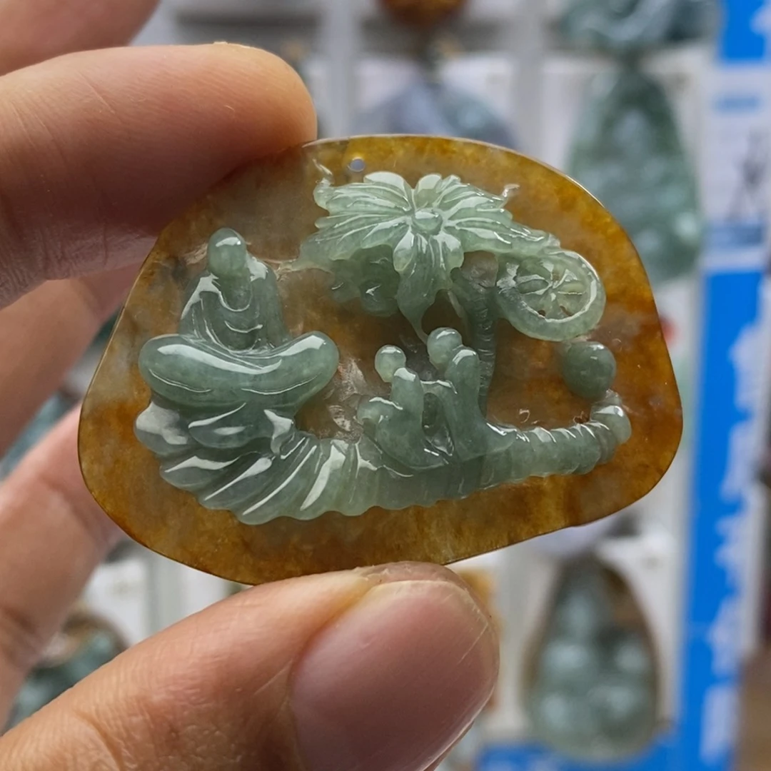 翡翠颈饰未镶嵌悟道