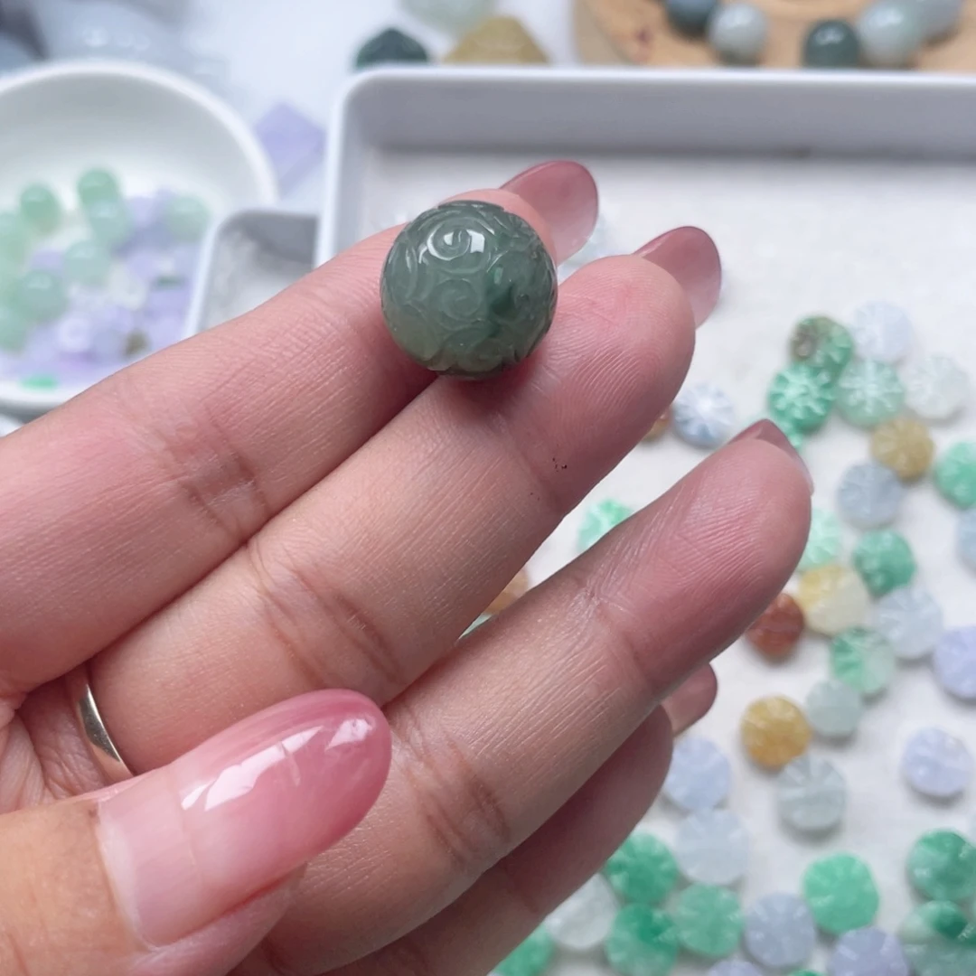 翡翠未镶嵌颈饰666666666