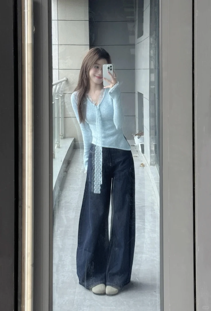 2025新款秋季韩系温柔风蕾丝边针织衫上衣百搭牛仔裤两件装显瘦