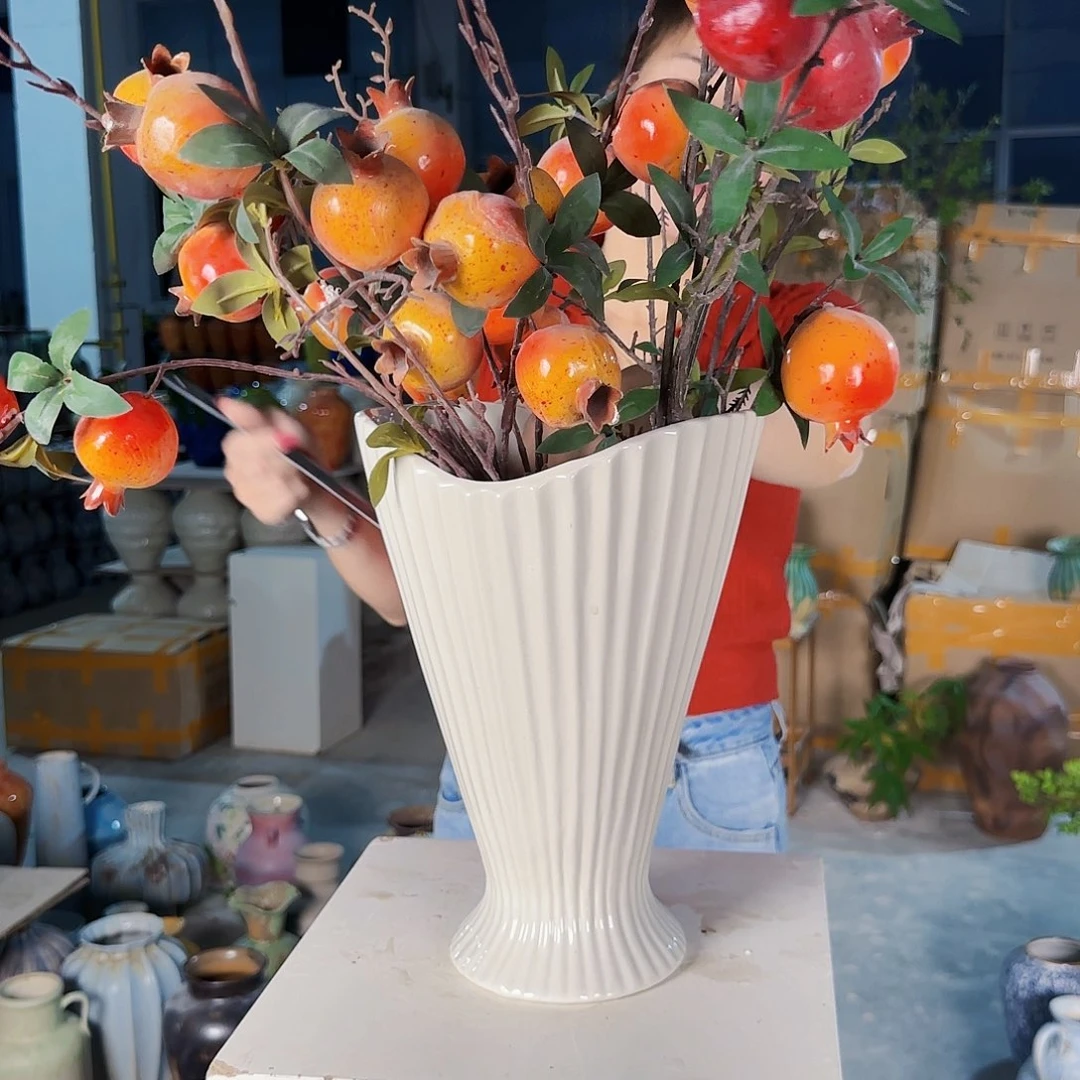 景德镇陶瓷艺术花瓶白色大贝壳