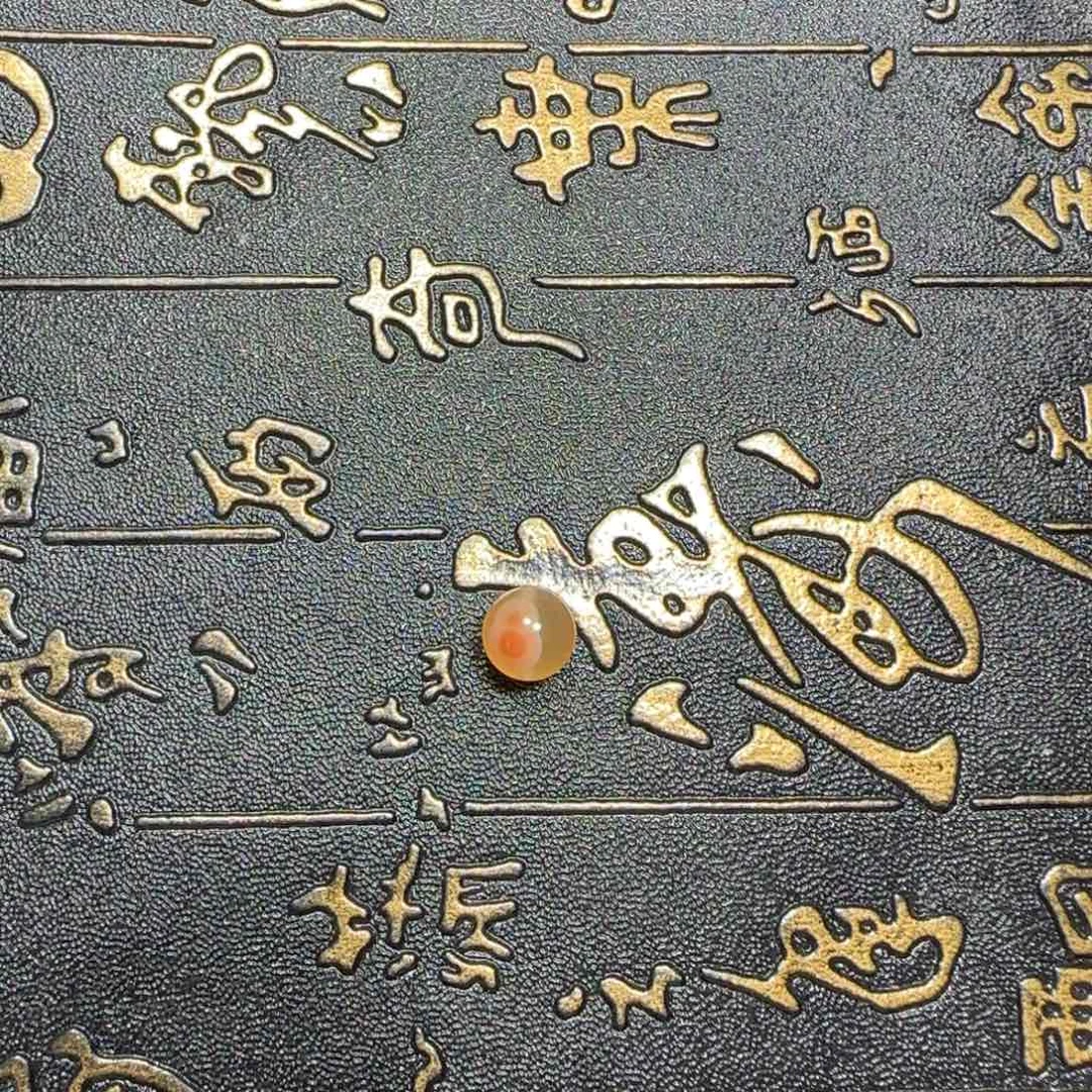 清***风未镶嵌保山蒲漂鸡油黄天眼8字眼单珠卡8.7南红玛瑙
