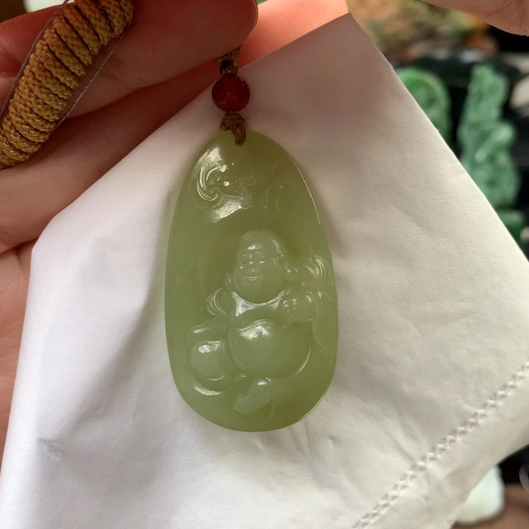 和田玉吊坠未镶嵌