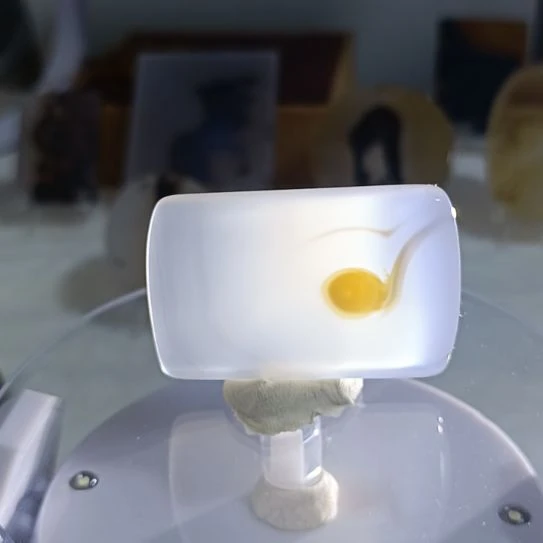 玛瑙/玉髓未镶嵌珠宝奇石