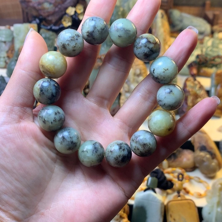 岫岩河磨玉（透闪石质玉）未镶嵌挂件