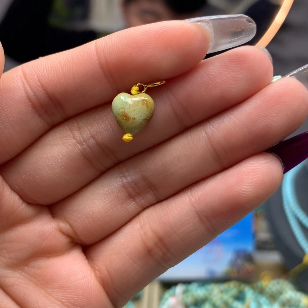 绿松石挂件未镶嵌