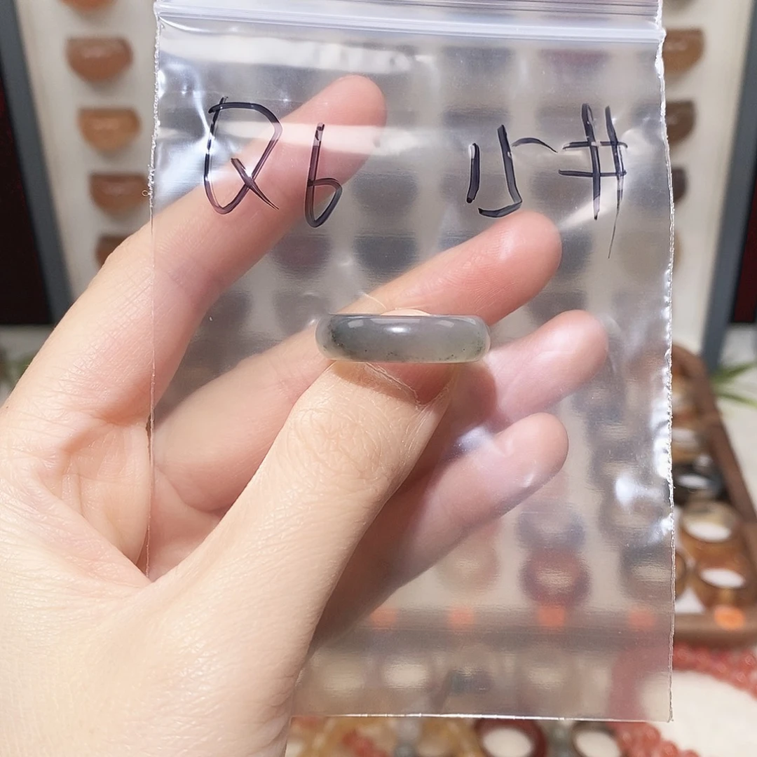 玛瑙/玉髓未镶嵌戒指港15码岫玉福利款不退换