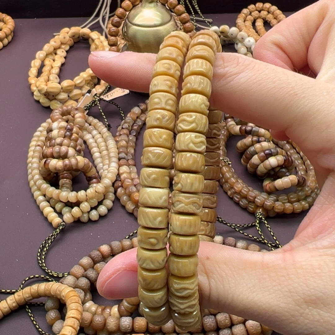 ****子龙脊菩提吊坠醒狮