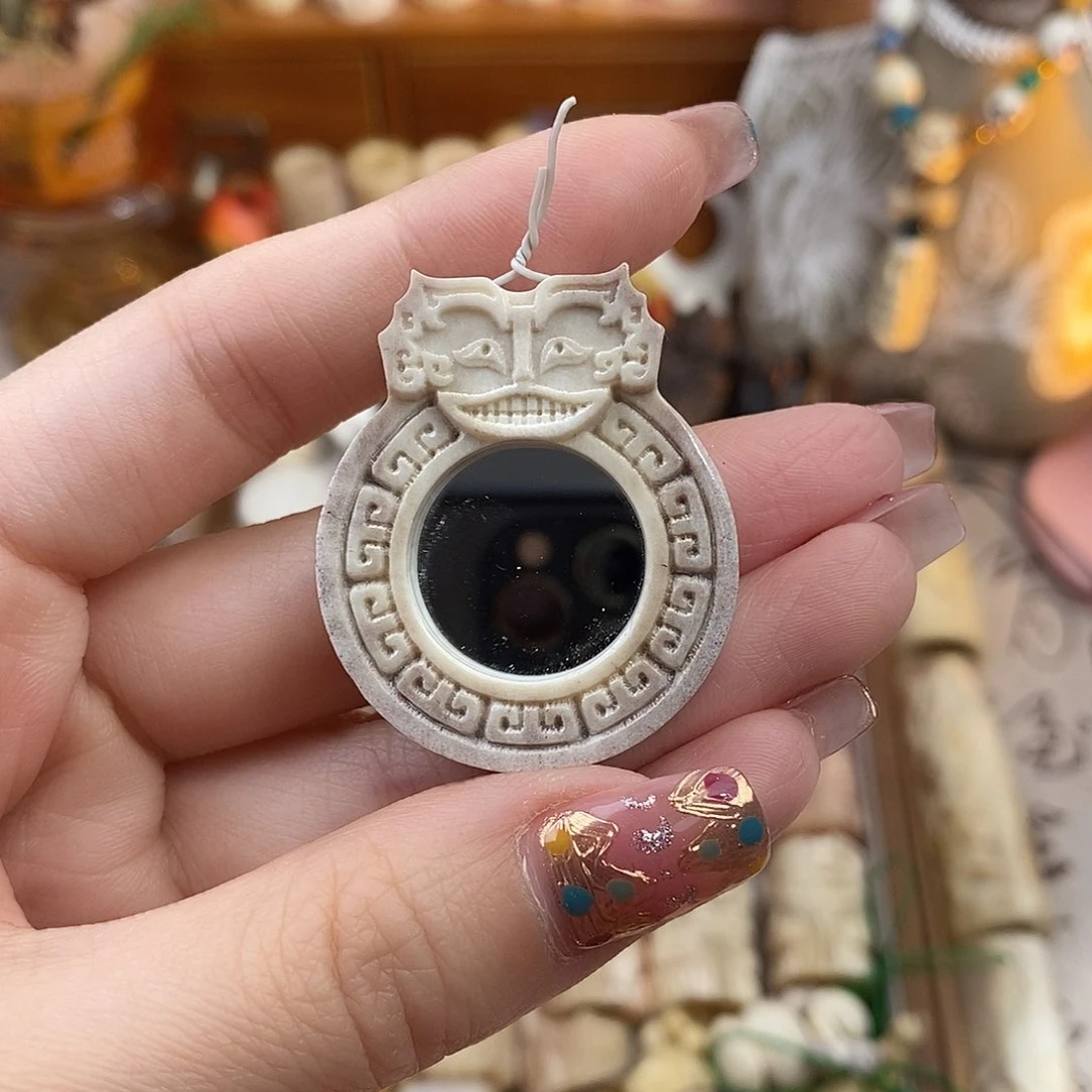 鹿骨把件M2鹿角雕刻的镜子