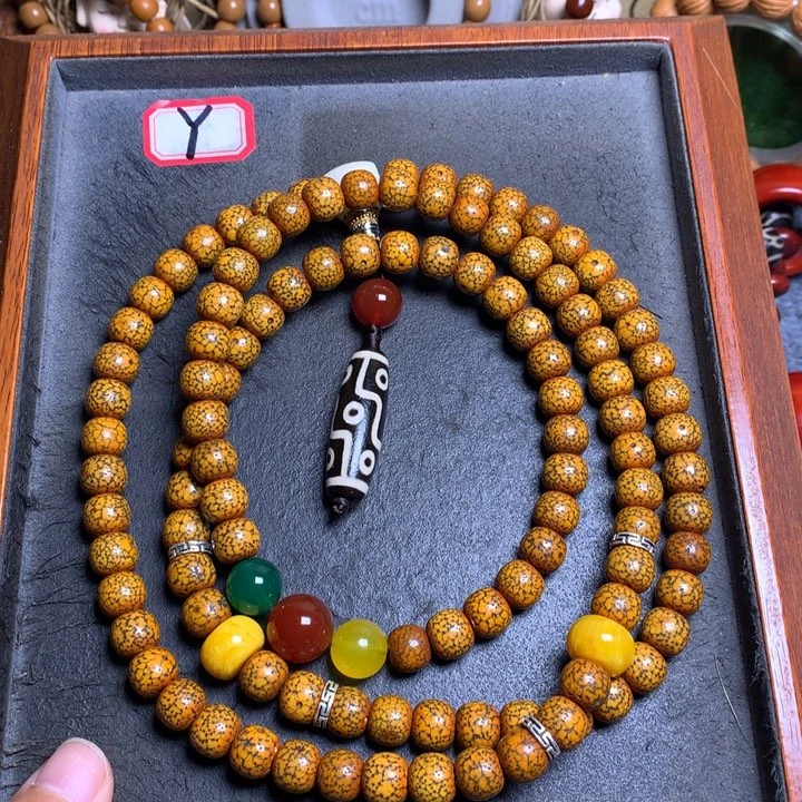 星月菩提吊坠菩提