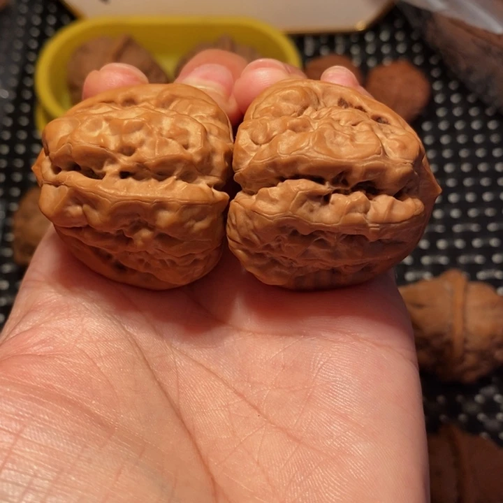 那***风把件文玩核桃蛙王