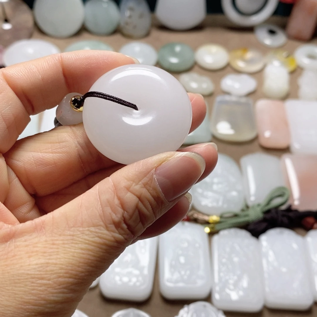 石英质玉未镶嵌颈饰风*'