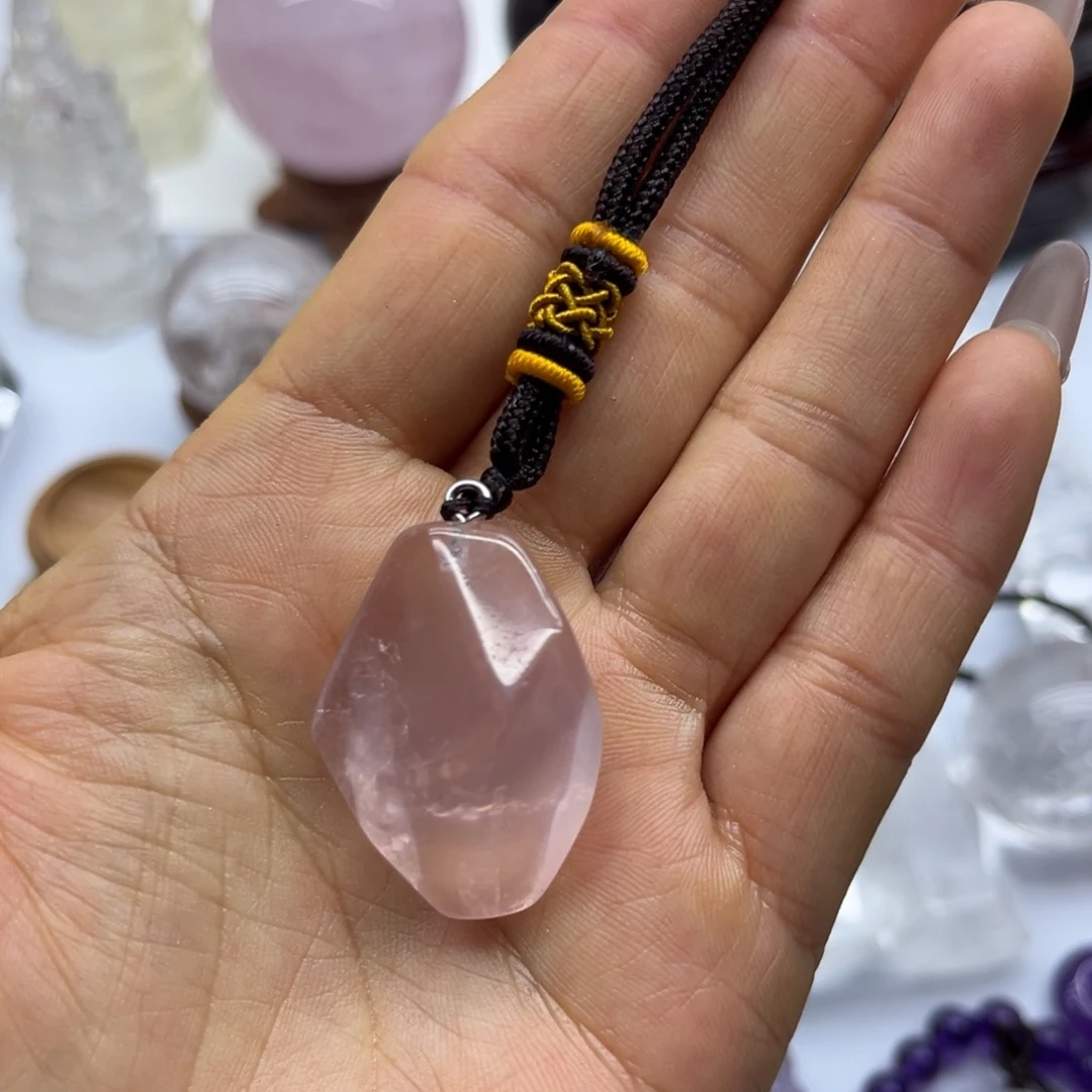 水晶项链吊坠未镶嵌