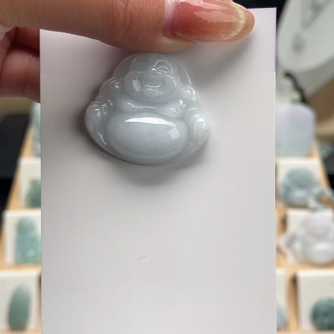 翡翠未镶嵌颈饰佛公