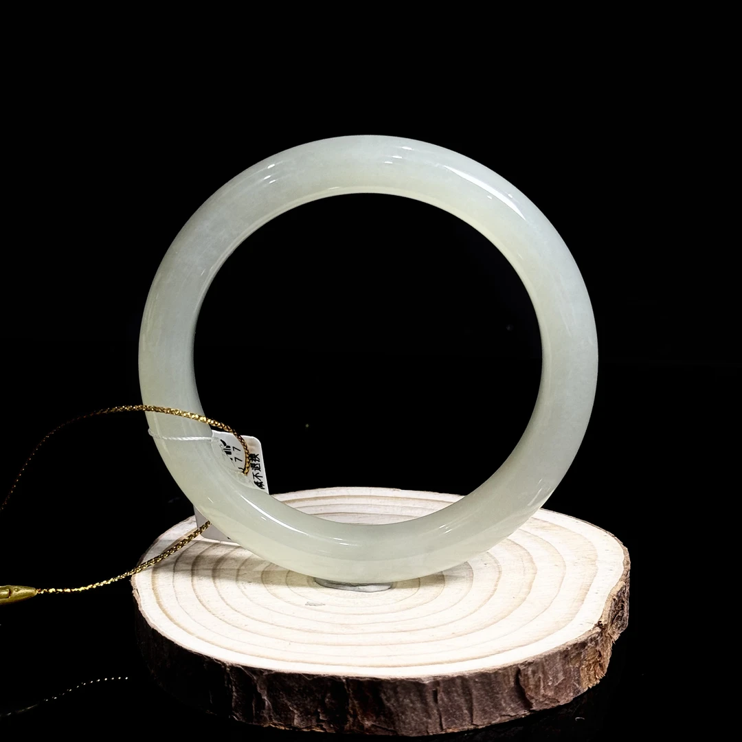 近现代 和田白玉手镯-982137