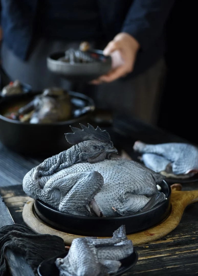 【攀娃儿家】自家养殖农林散养土鸡母鸡乌骨鸡杀好整只包邮