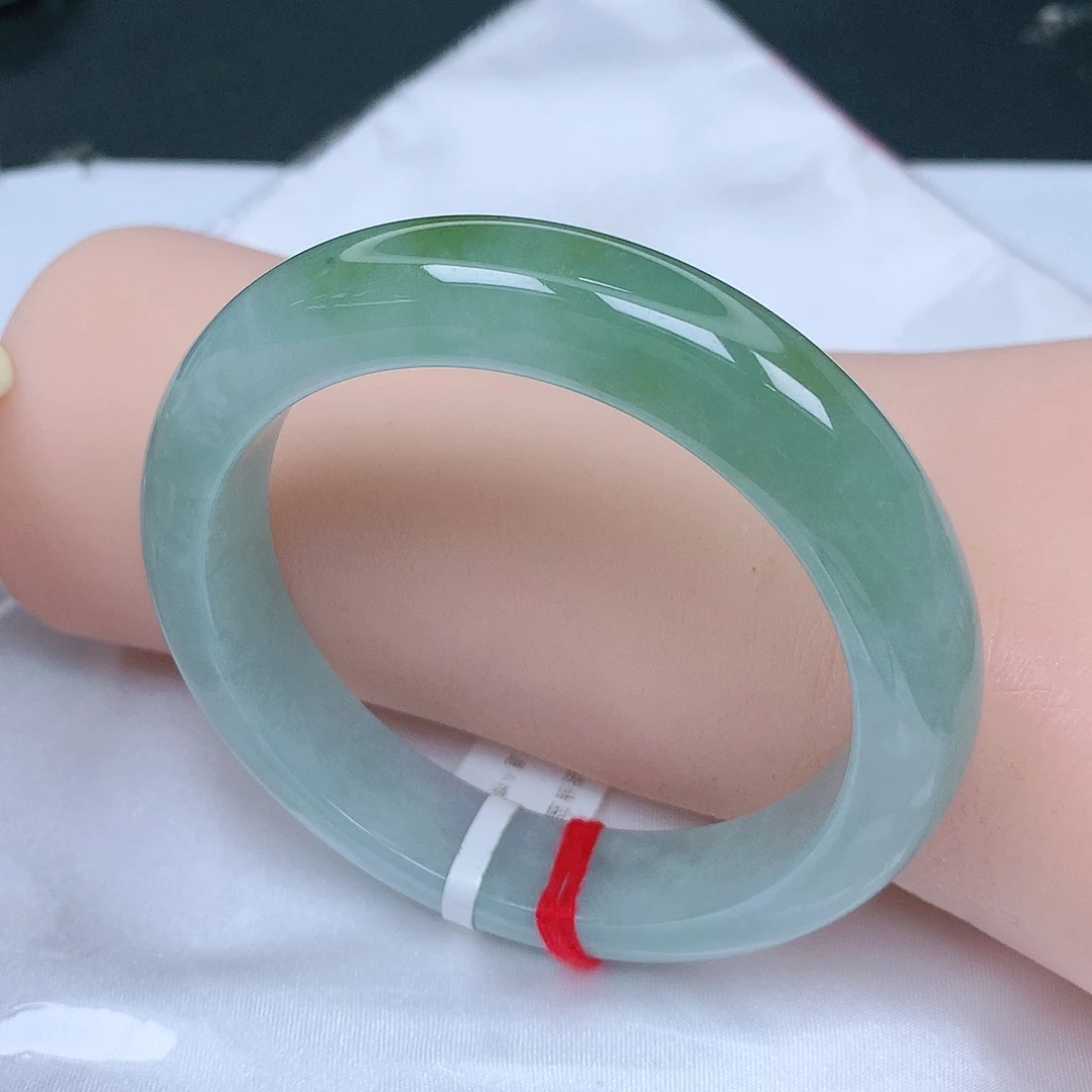【闪购商品】翡翠手镯未镶嵌，55