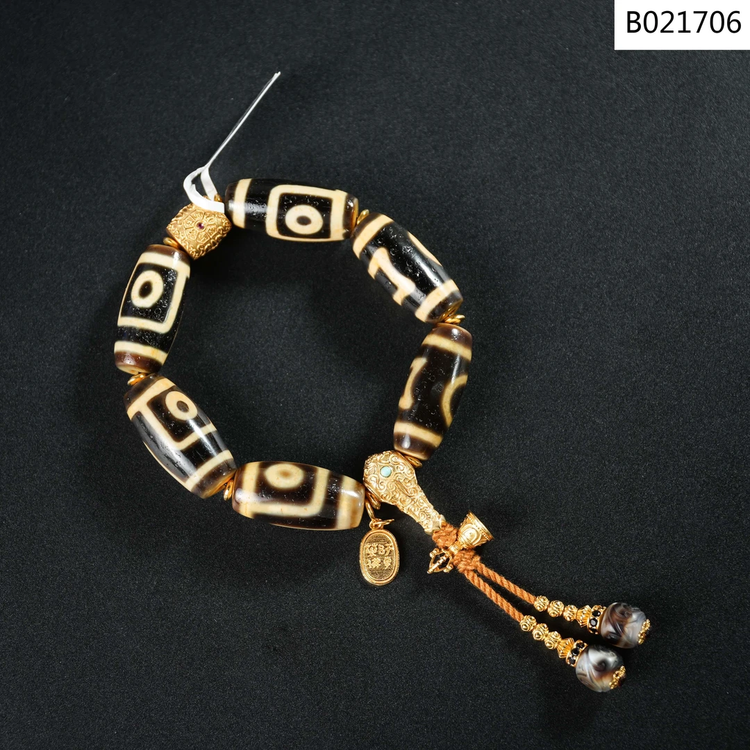 【老掌柜】虹吸珠珠正玛瑙手串 B021706