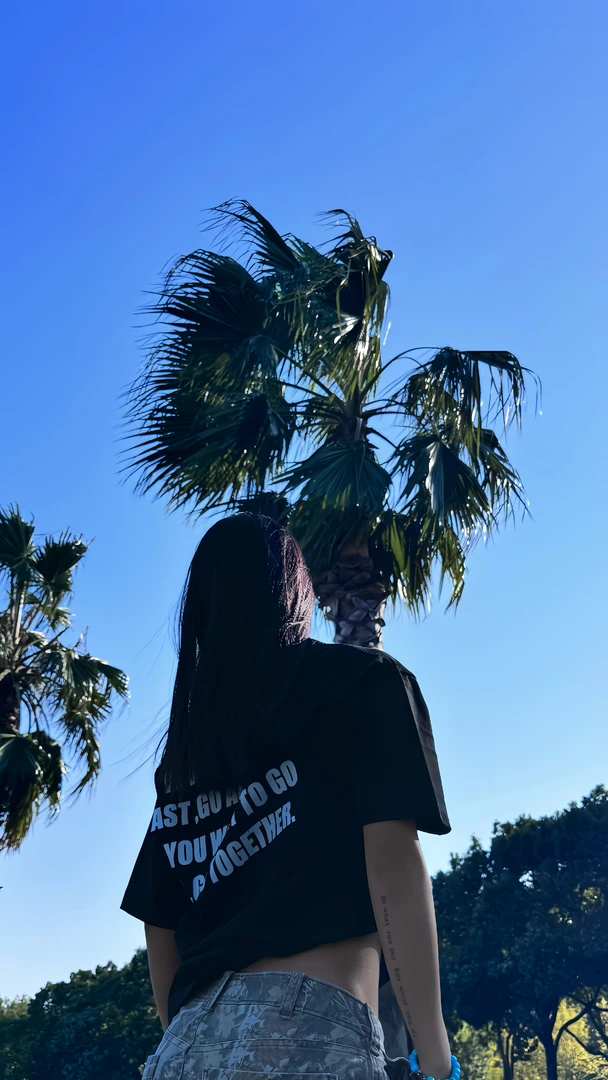 【定制】All Black 美式运动 T 恤男女