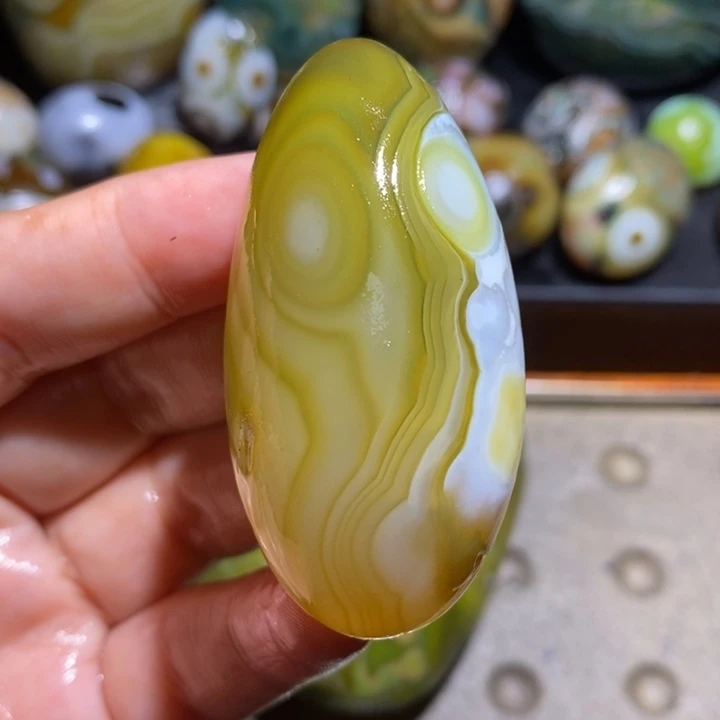 未镶嵌玛瑙/玉髓珠宝半成品66