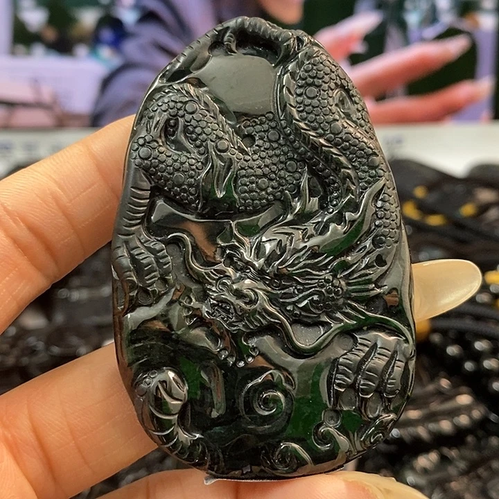 翡翠吊坠(不含链)未镶嵌一**?055