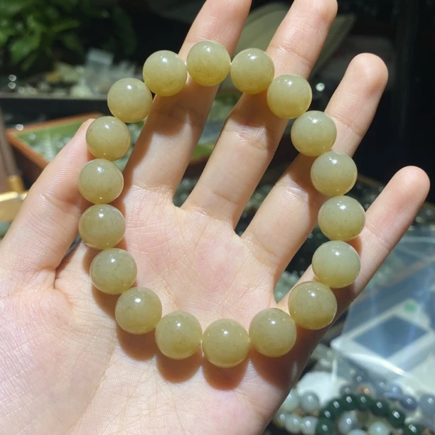 新疆和田玉籽糖玉圆珠手串12mm