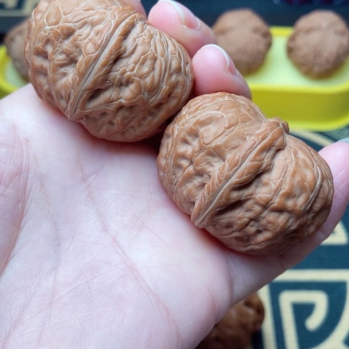 文玩核桃把件元宝42